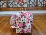 جاسوئیچی طرح کوله پشتی گلگلی 🌺 | مینی بگ گلگلی | تک و عمده - Image 2