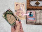 پک فرهنگی شهدا 🌺 | دفترچه و جانماز مخمل ، چفیه ، قرآن نیم لقمه ، عطر حرم ، مهر تربت دخیل و تسبیح تربت | بهمراه باکس چوبی شیک | تک و عمده - Image 4