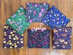 جانماز جیبی گلگلی 🌺 | مخمل | دوتکه | بدون دکمه | تنوع طرح های رنگارنگ | تک و عمده - Image 6