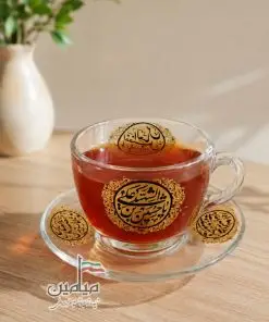 فنجان نعلبکی بلور طرح محرم 🖤 | طرح نام مبارک امام حسین و حضرت عباس | دارای جعبه | تک و عمده